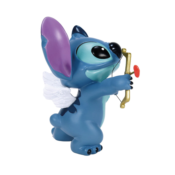 Disney Showcase: Stitch Valentine's Day Moment Figurine sparkle-castle