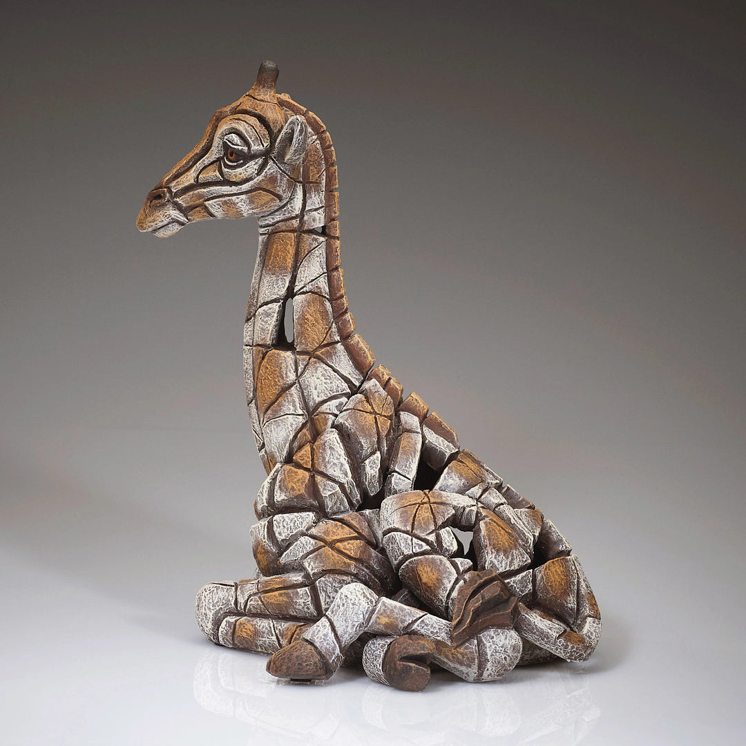 Edge Sculpture: Giraffe Calf sparkle-castle