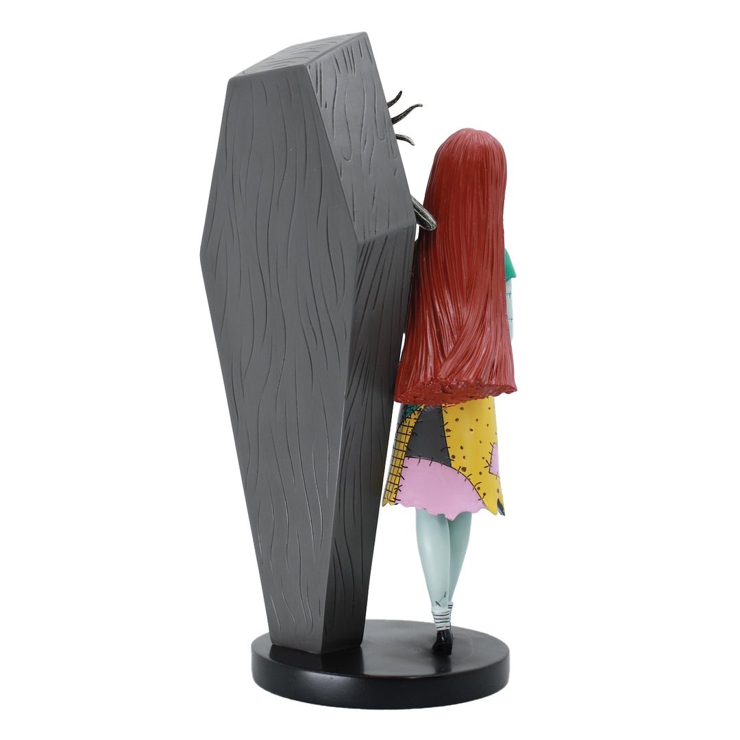 Disney Showcase: Jack &Sally Coffin Figurine sparkle-castle