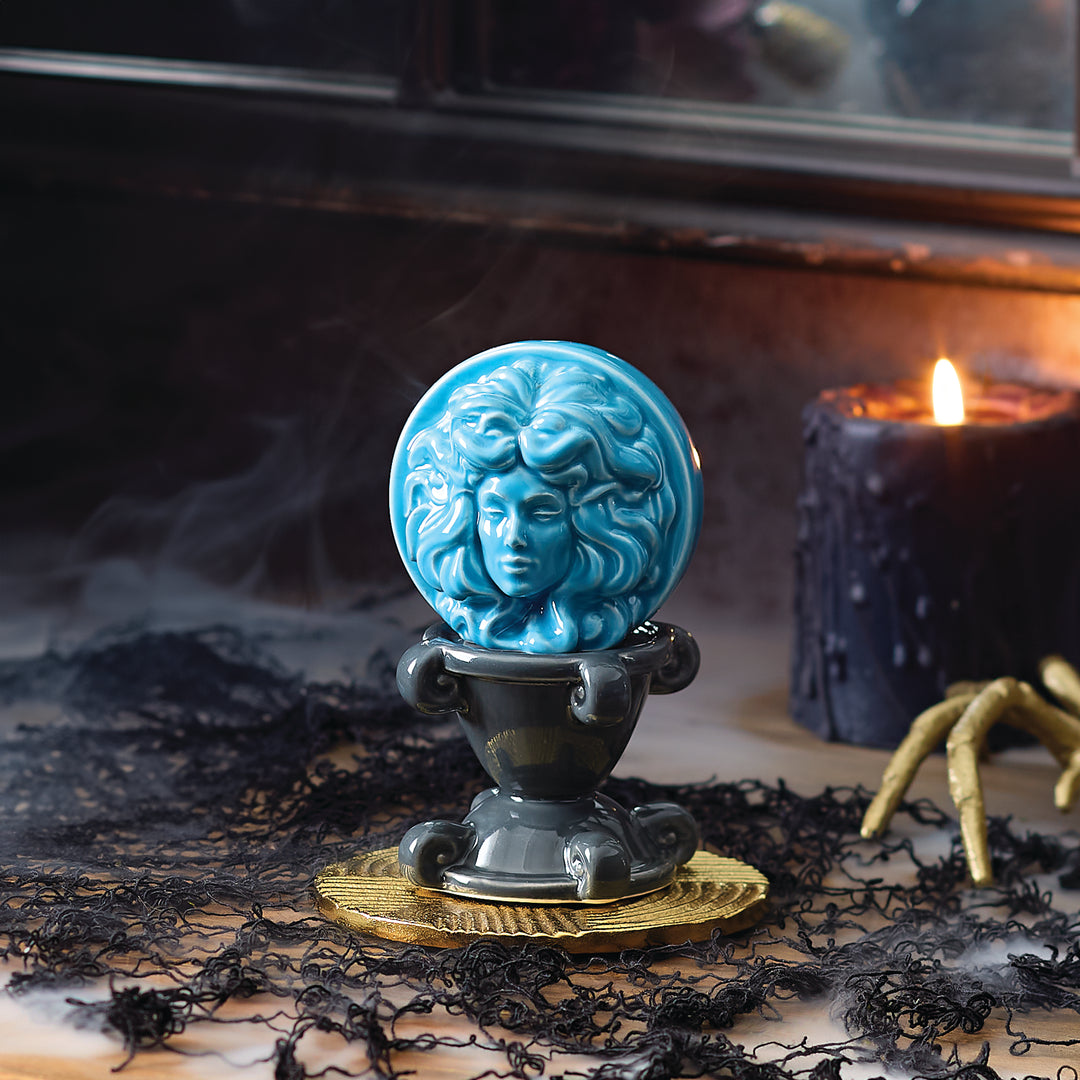 Disney Showcase: Haunted Mansion Madame Leota Salt & Pepper Shakers sparkle-castle