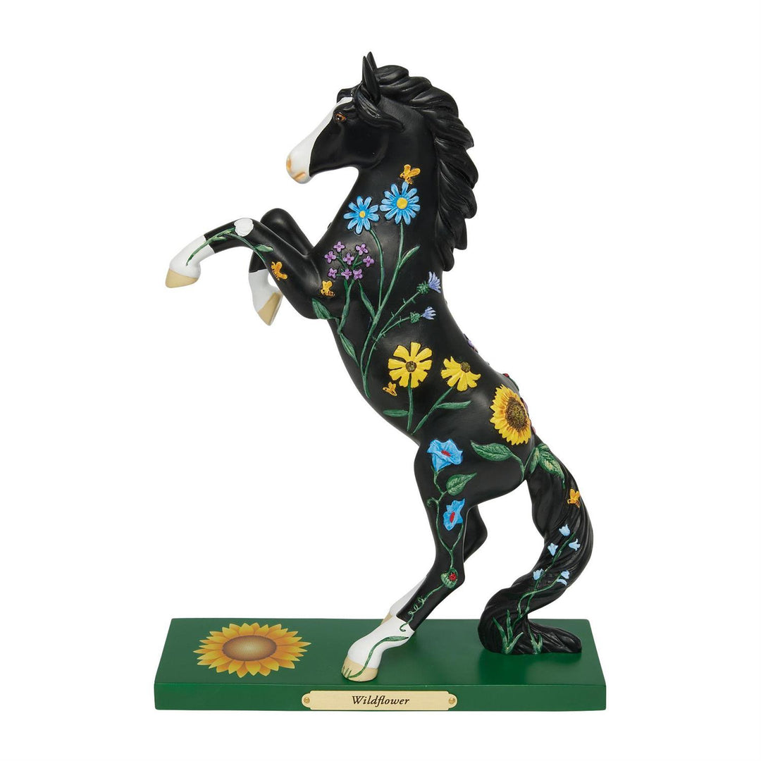 Trail of Painted Ponies: Wildflower Figurine sparkle-castle