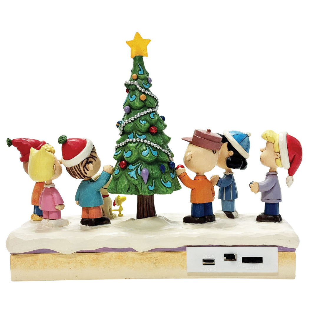Jim Shore Peanuts: Peanuts Gang Decorating Tree Figurine sparkle-castle