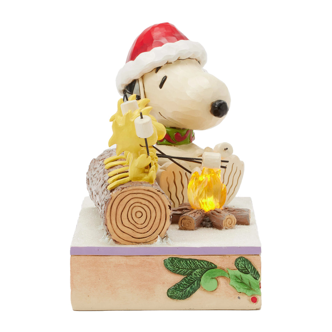 Jim Shore Peanuts: Snoopy & Woodstocks Roasting Marshmallows Figurine sparkle-castle