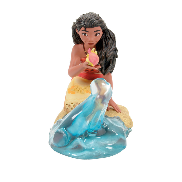 Disney Showcase: Moana with Wave Figurine sparkle-castle