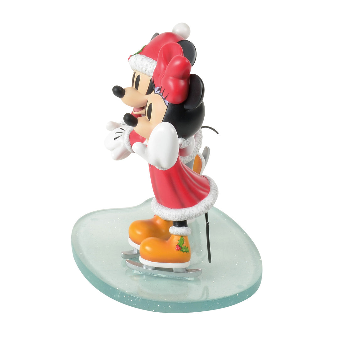 Disney Showcase: Mickey & Minnie Skating Figurine sparkle-castle