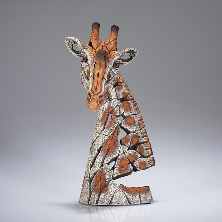 Edge Sculpture: Miniature Giraffe Bust sparkle-castle