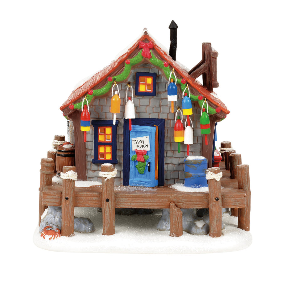 Department 56 Disney Snow Village: Pete's Crabby Christmas sparkle-castle
