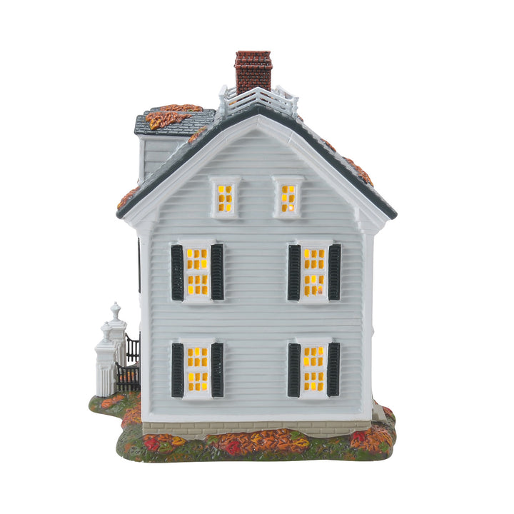 Department 56 Hocus Pocus Village: Allison's House sparkle-castle