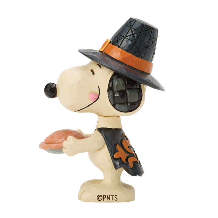 Jim Shore Peanuts: Snoopy With Pumpkin Pie Miniature Figurine sparkle-castle