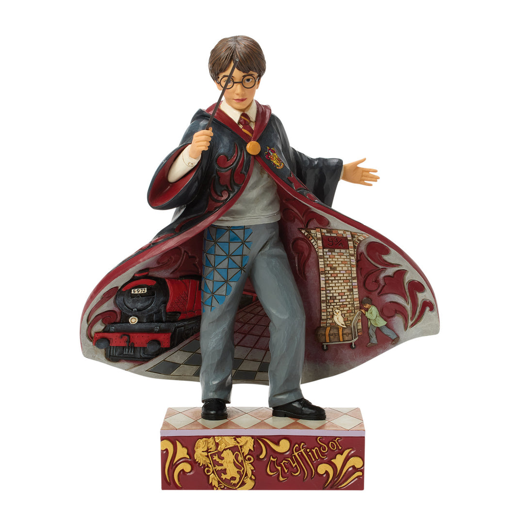 Jim Shore Harry Potter: Harry With Cloak Scene Figurine sparkle-castle