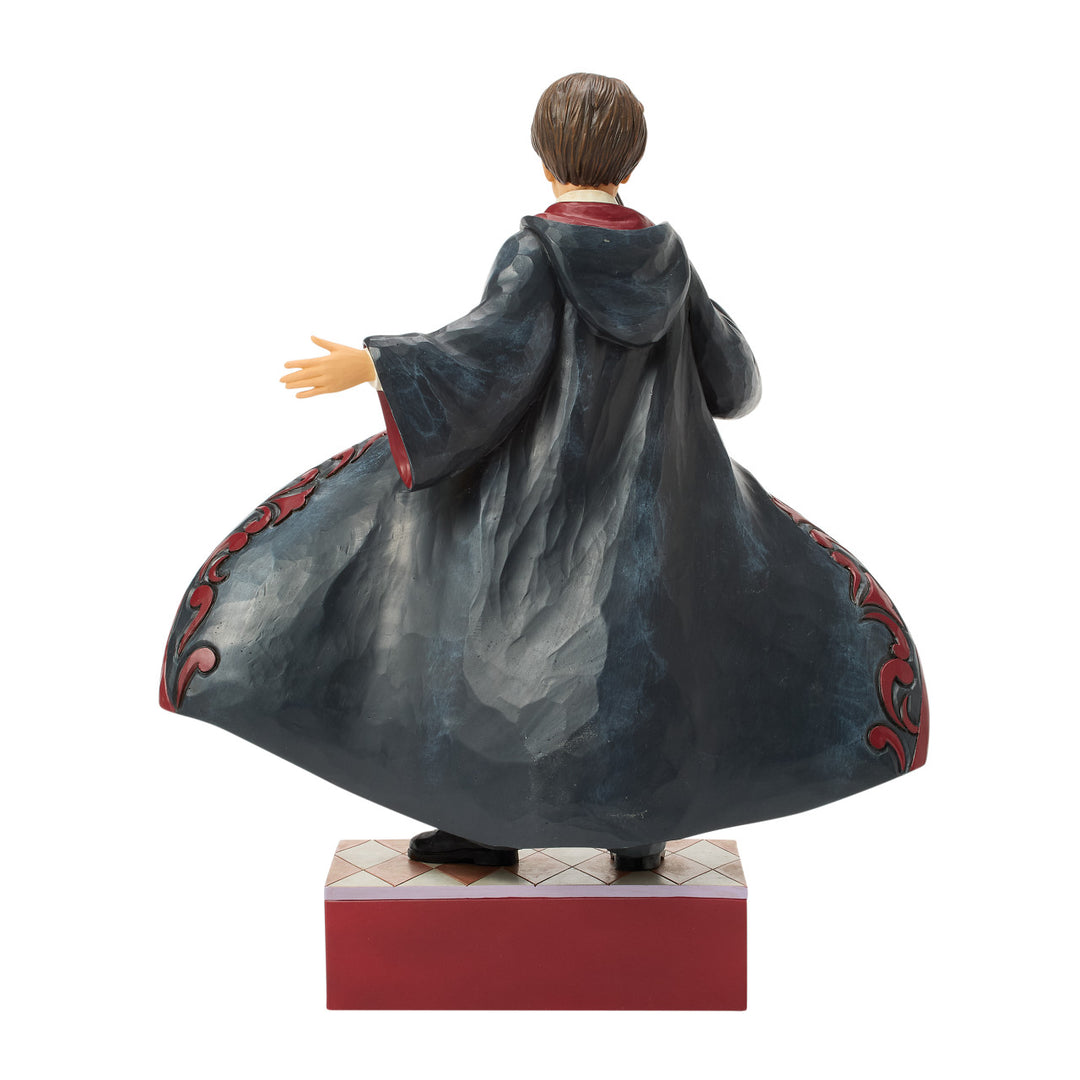 Jim Shore Harry Potter: Harry With Cloak Scene Figurine sparkle-castle