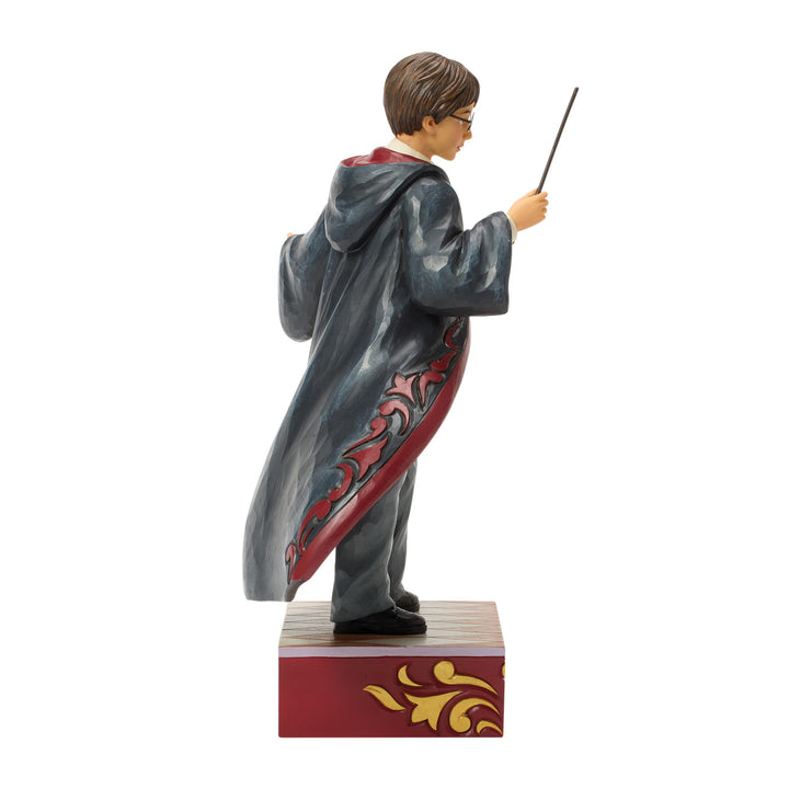 Jim Shore Harry Potter: Harry With Cloak Scene Figurine sparkle-castle