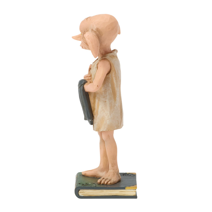 Jim Shore Harry Potter: Dobby With Sock Figurine sparkle-castle