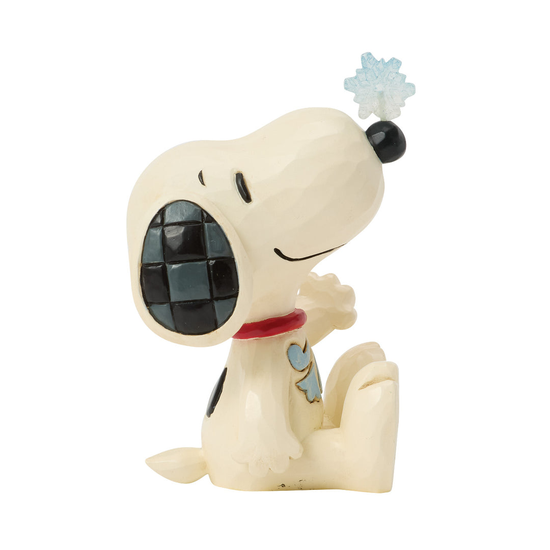 Jim Shore Peanuts: Snoopy With Snowflake on Nose Miniature Figurine sparkle-castle
