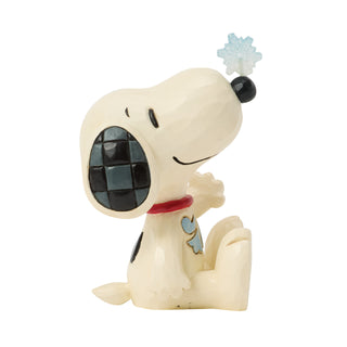 Jim Shore Peanuts: Snoopy With Snowflake on Nose Miniature Figurine sparkle-castle