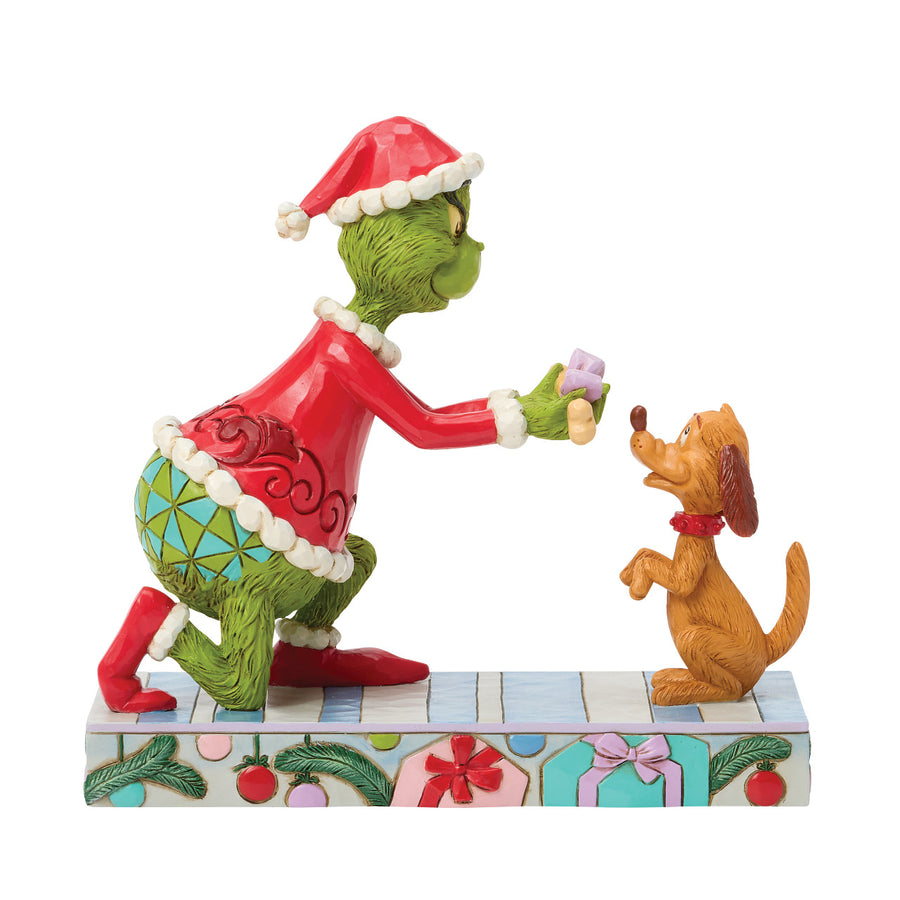 Jim Shore The Grinch: Grinch Giving Max a Bone Figurine sparkle-castle