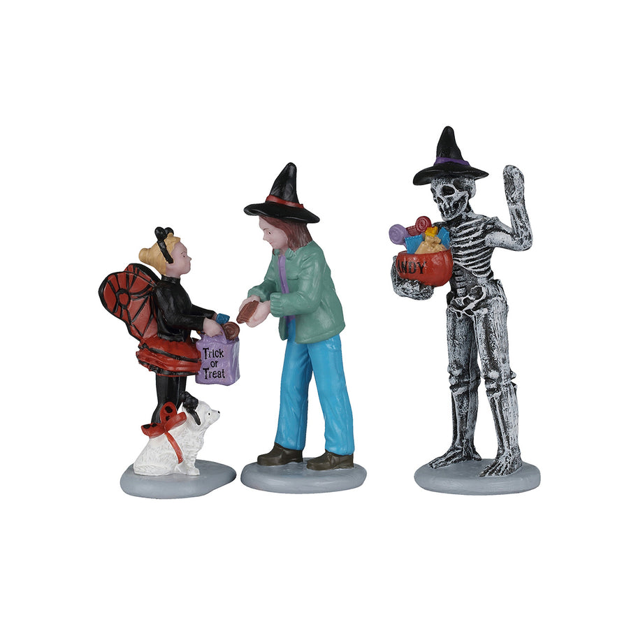 Lemax Spooky Town Halloween Village Accessory: Trick Or Treat Night, Set of 3 sparkle-castle