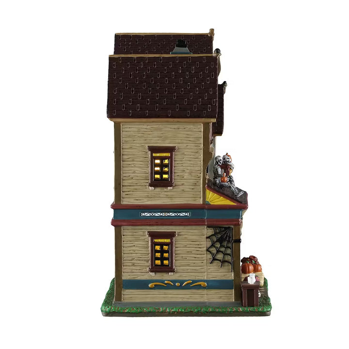 Lemax Spooky Town Halloween Village: Halloween At The Wilsons sparkle-castle