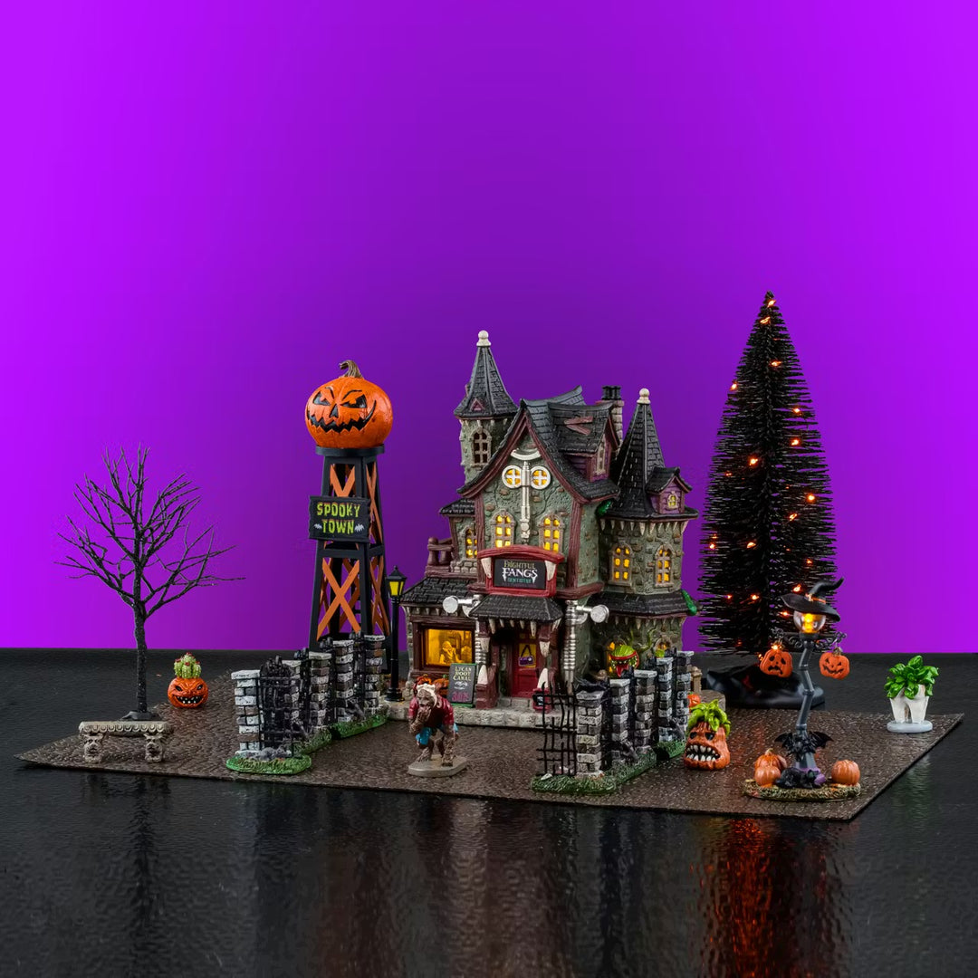 Lemax Spooky Town Halloween Village: Frightful Fangs Dentistry Set sparkle-castle