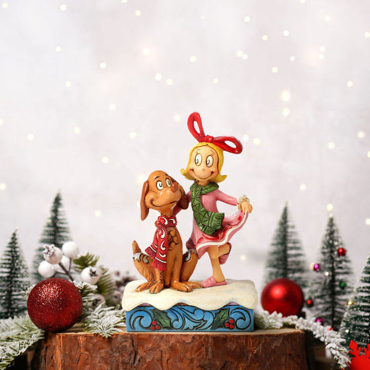 Jim Shore The Grinch: Cindy Lou And Max Figurine sparkle-castle