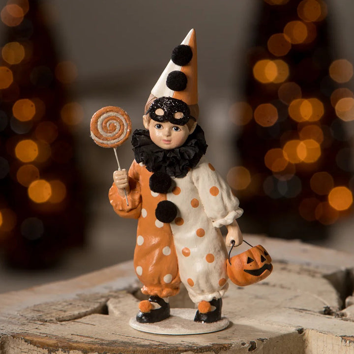 Bethany Lowe: Halloween Masquerade Clown Boy Figurine sparkle-castle