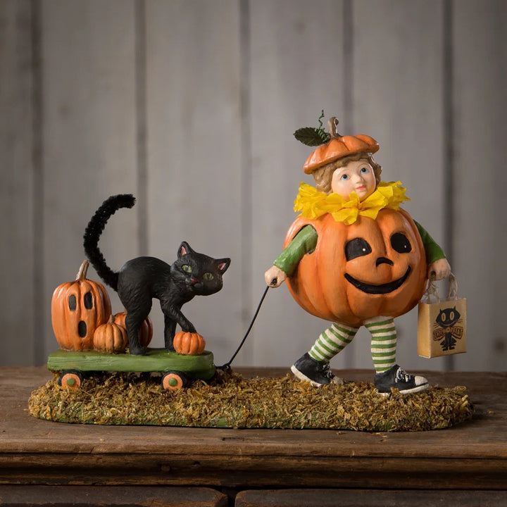 Bethany Lowe: Halloween Pumpkin Paige with Wagon Figurine sparkle-castle