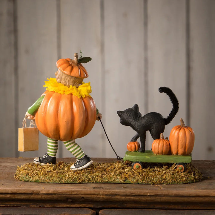 Bethany Lowe: Halloween Pumpkin Paige with Wagon Figurine sparkle-castle