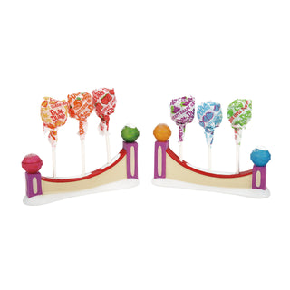 Department 56 North Pole Series Accessory: A Tasteful Fence, Set of 2 sparkle-castle