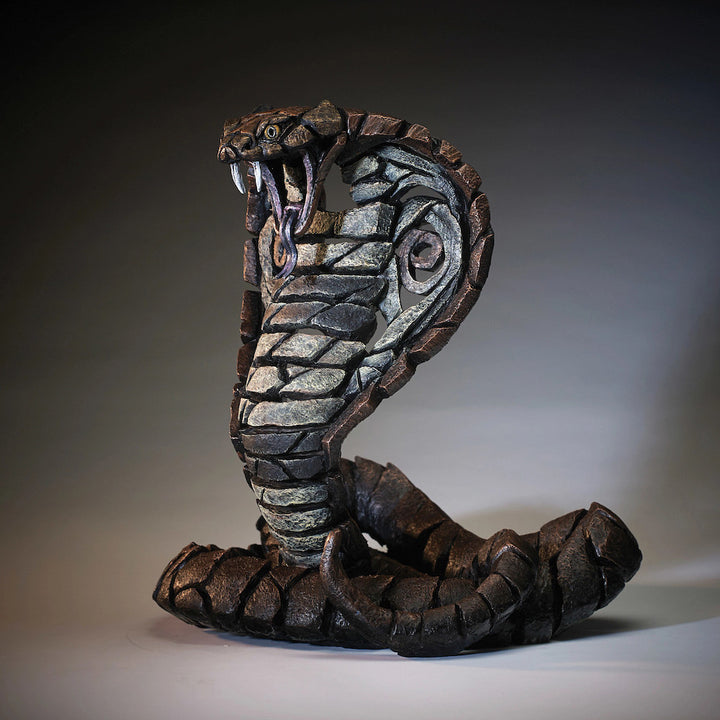 Edge Sculpture: Cobra sparkle-castle