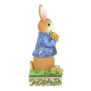 Jim Shore Beatrix Potter: Peter Rabbit with Daffodils Figurine sparkle-castle