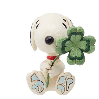 Jim Shore Peanuts: Mini Snoopy With Clover Figurine sparkle-castle