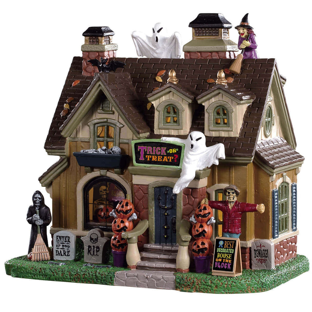 Lemax Spooky Town Halloween Village: Spooky Winner