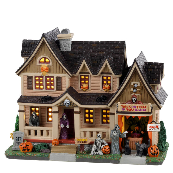 Lemax Spooky Town Halloween Village: Trick Or Treat, If You Dare sparkle-castle