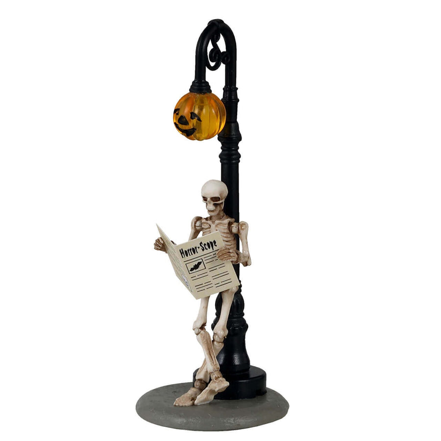 Lemax Spooky Town Halloween Village Accessory: Checking His Horrorscope sparkle-castle