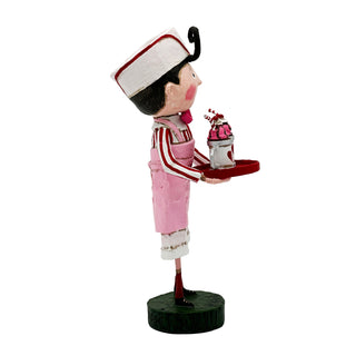 Lori Mitchell Valentine's Day Collection: Scoops Of Love Figurine sparkle-castle