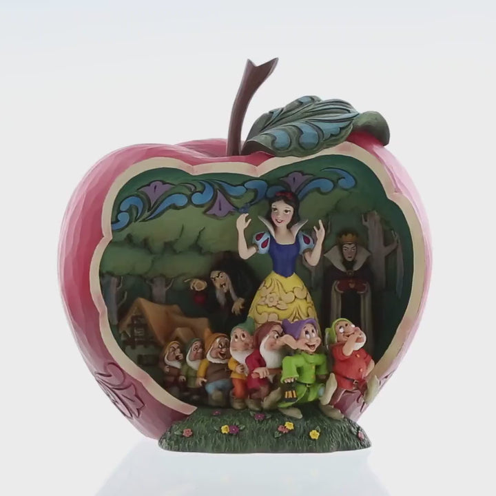 Jim Shore Disney Traditions: Snow White Apple Scene Figurine