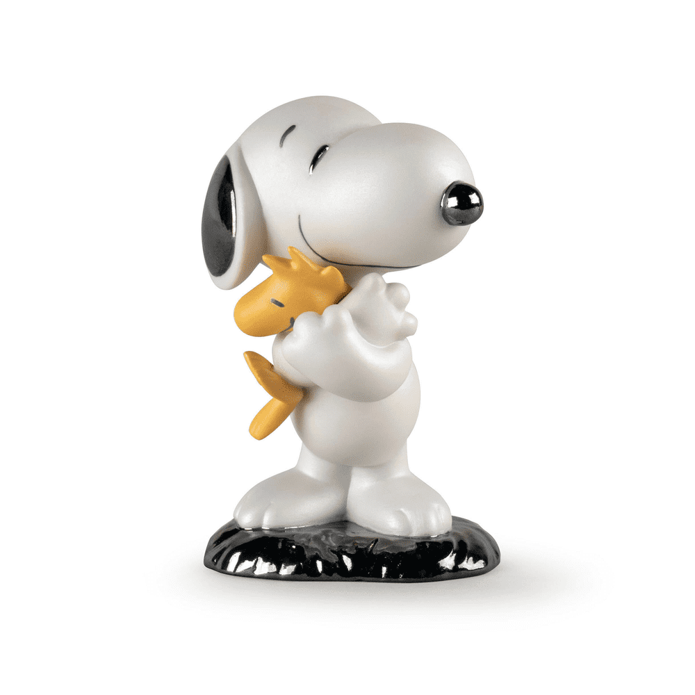 Lladró Peanuts Collection: Snoopy Figurine sparkle-castle