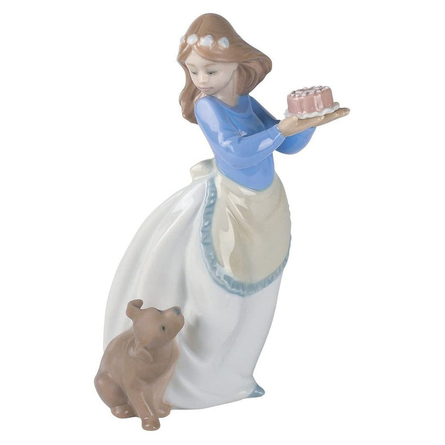 NAO Family Pets Collection: Puppy's Birthday Figurine sparkle-castle