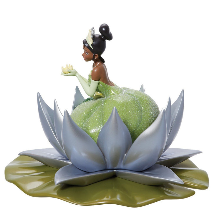 Disney Showcase Icons: D100 Princess Tiana Figurine sparkle-castle
