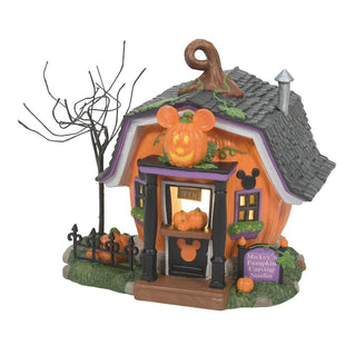 Disney Snow Village: Pumpkintown Carving Studio sparkle-castle
