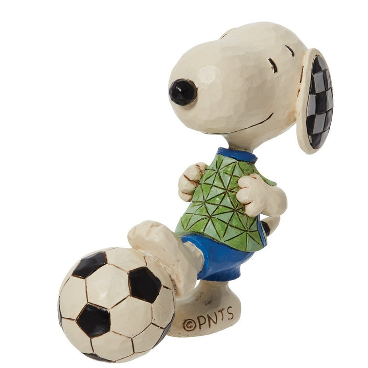 Jim Shore Peanuts: Mini Soccer Snoopy Figurine sparkle-castle