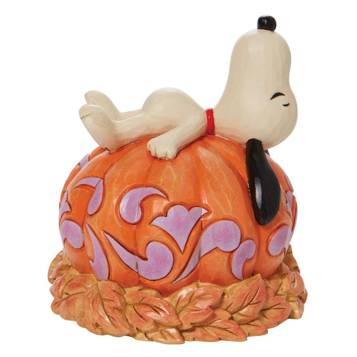 Jim Shore Peanuts: Snoopy Laying Top Carved Pumpkin Figurine sparkle-castle