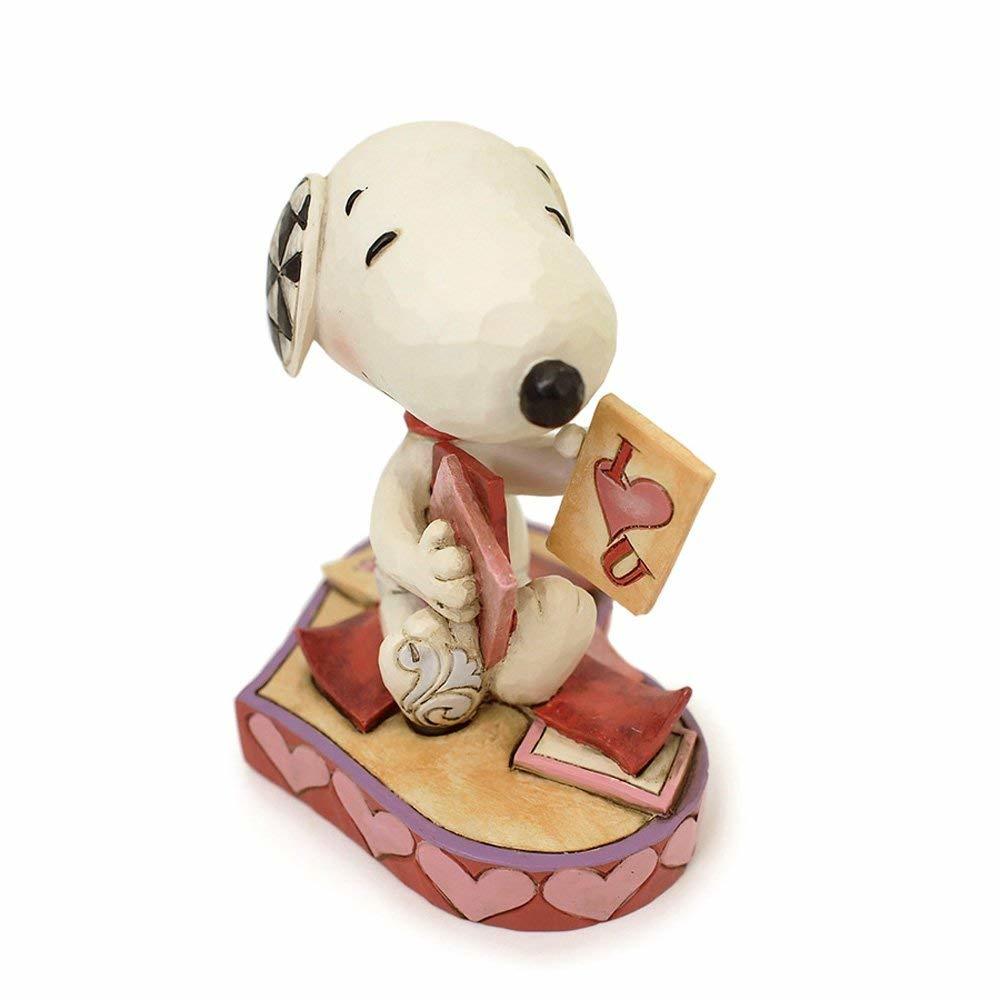 Jim Shore Peanuts: Snoopy with Cards Figurine sparkle-castle