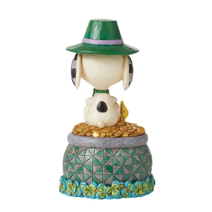 Jim Shore Peanuts: Snoopy Pot of Gold Figurine sparkle-castle