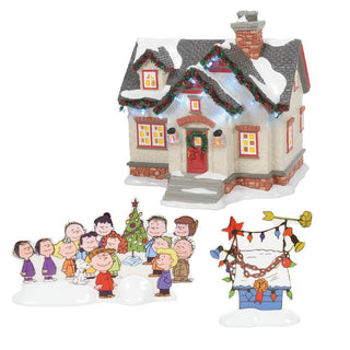 Village: The Peanuts House sparkle-castle