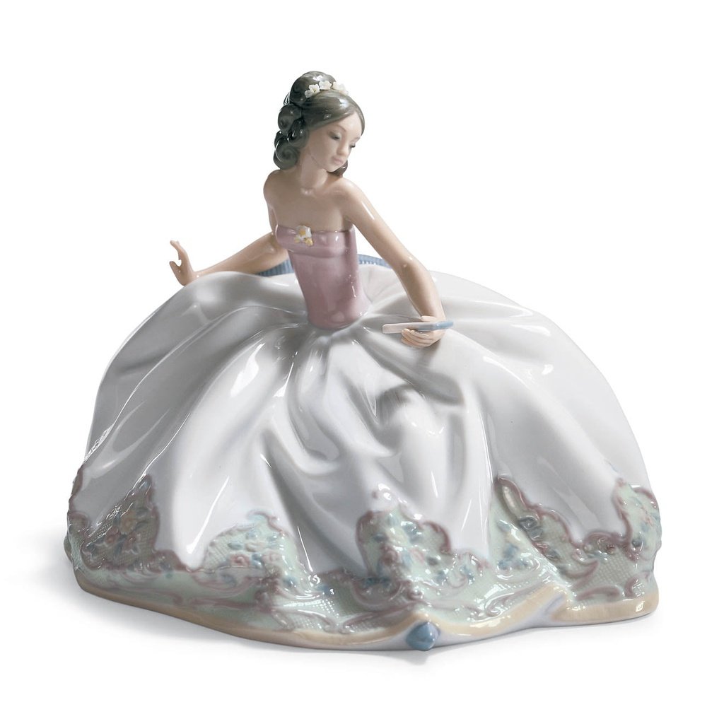 Lladró Elegant Youth Collection: At The Ball Figurine sparkle-castle