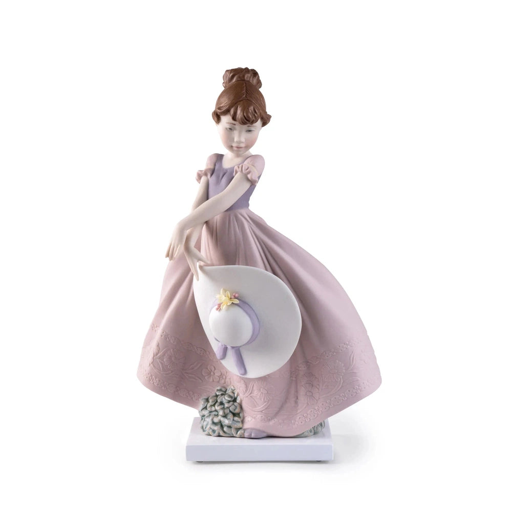 Lladró Elegant Youth Collection: Straw Hat in The Wind Figurine sparkle-castle