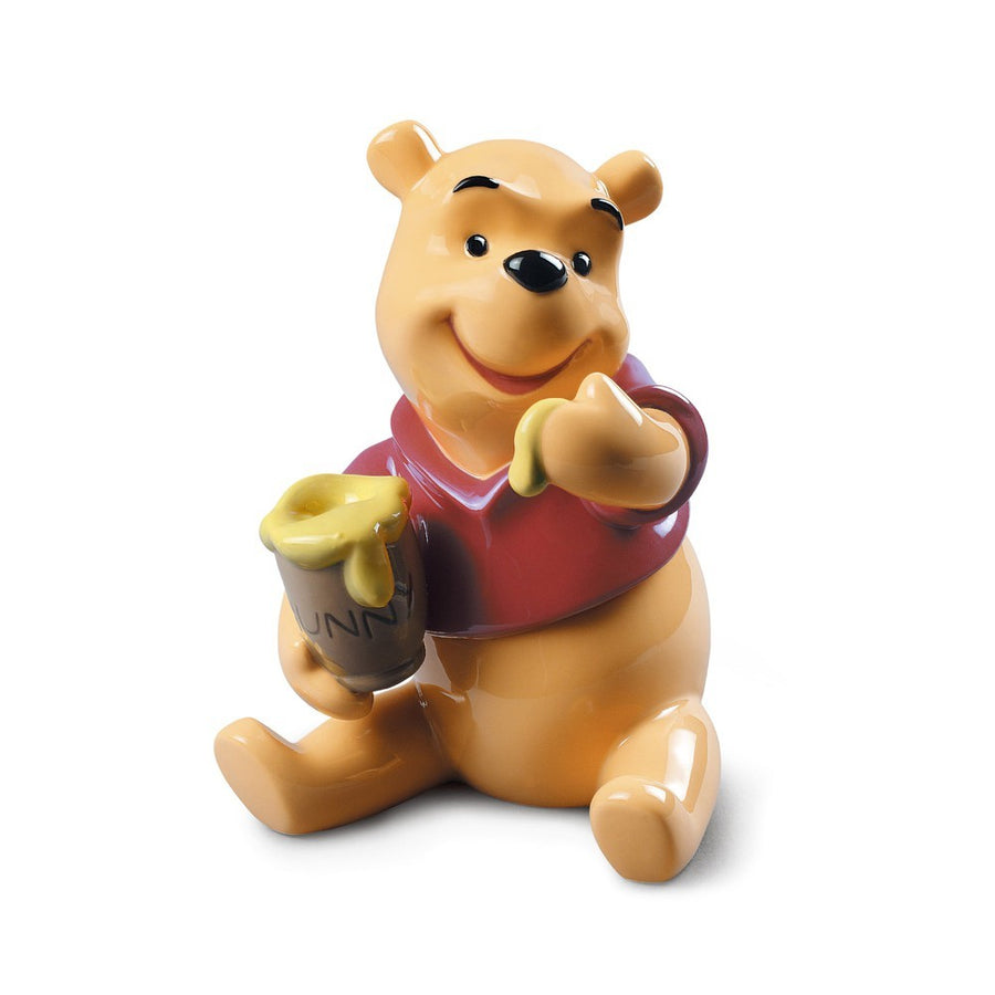 Lladró Winnie Poo Collection: Pooh Figurine sparkle-castle