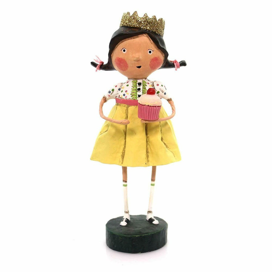 Lori Mitchell Every Day Collection: Queen Figurine sparkle-castle