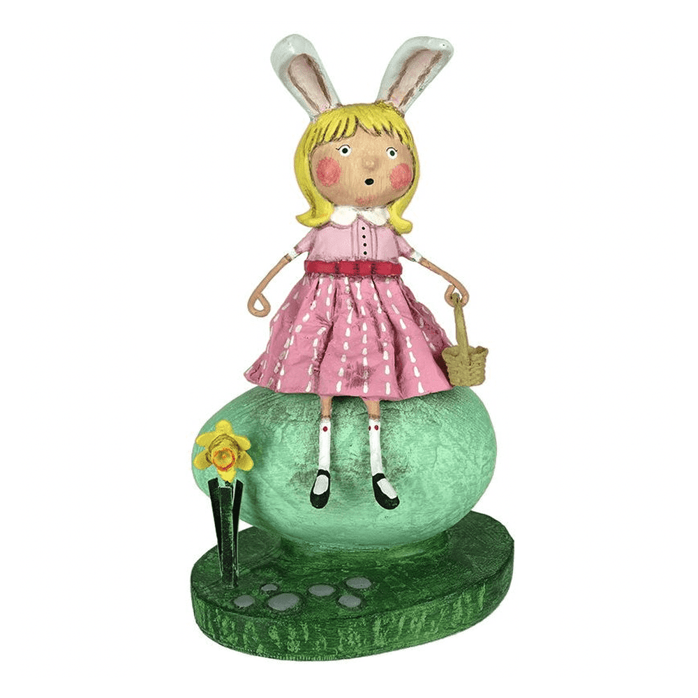 Lori Mitchell Easter Sunday Collection: Robin's Egg Figurine sparkle-castle